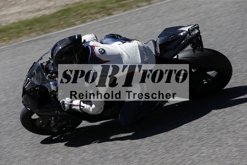 /15 22.05.2026  Plüss Moto Sport  Discover the Bike ADR /Gruppe rot - Race 3/51